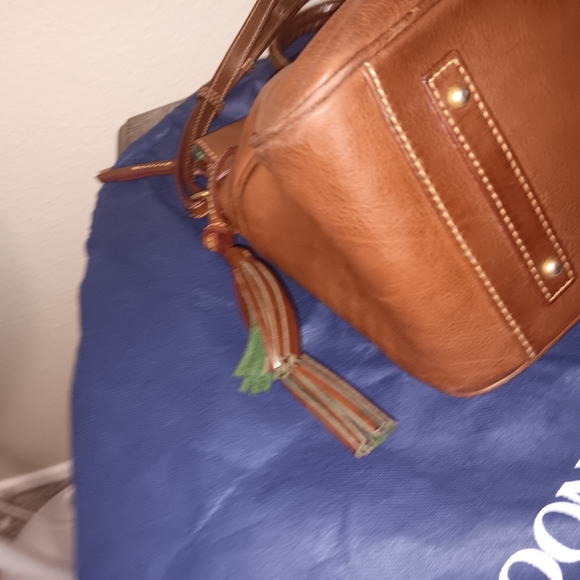 Dooney Bourke Florentine double pocket satchel chestnut with flaw on bottom - Picture 11 of 16